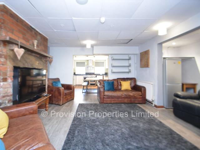 Ebberston Terrace, Hyde Park, Leeds LS6, 8 bed terraced house to rent, £4,264 pcm | PrimeLocation