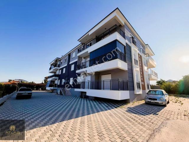 Ebeveyn Banyolu Ara Kat 3+1 Sıfır Daire