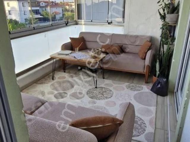 Ebebeyn Banyolu Geniş Balkonlu 3+1 Satılık Daire