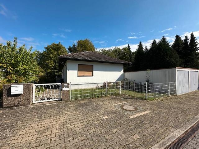 Ebenerdiges Einfamilienhaus auf großem Grundstück in Kronberg