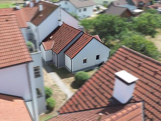 Ebenerdiges Reihenhaus in Persenbeug Gottsdorf Donaunähe & Garten inklusive!