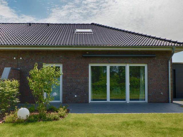 ebenerdiger Doppelhausbungalow mit ausgebautem Spitzboden, Poggenpohl 23B, Schwanewede OT Beckedorf