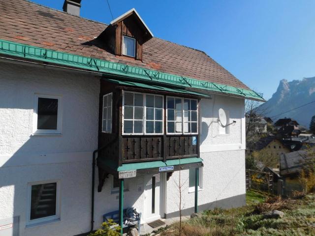 Ebensee Großes Wohnhaus mit vier Wohnungen