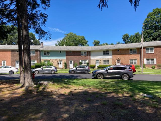 Ebert Dr