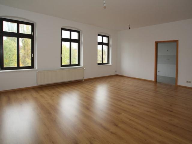 EBK… Bad mit Fenster – ID 307