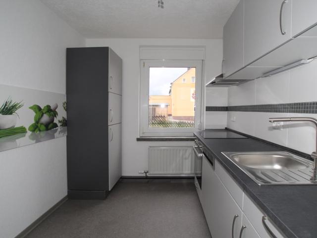 EBK, inkl. Waschmaschine, Geschirrspüler… – ID: 3303
