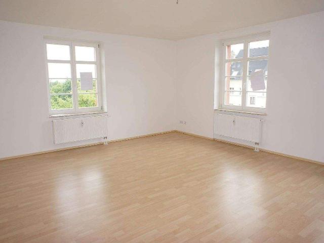 EBK inklusive Moderner Grundriss im 1. OG frei ab sofort