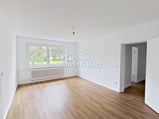 EBK und Wannenbad: Moderne 3 Zimmer Wohnung im Flensburger Süden
