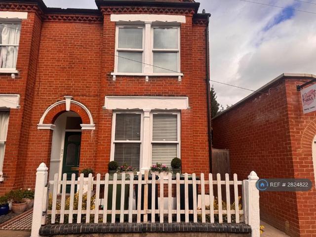 Ebsworth Street, London, SE23 5 bed end of terrace house to rent £3,500 pcm £808 pw