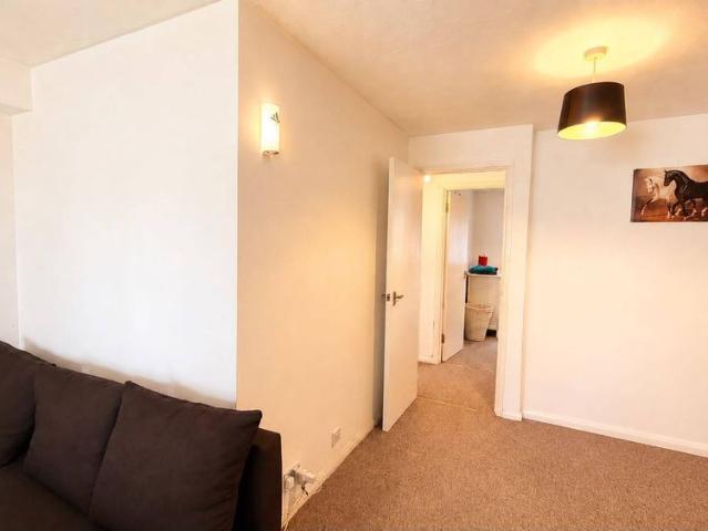 Ebury Road, Watford
