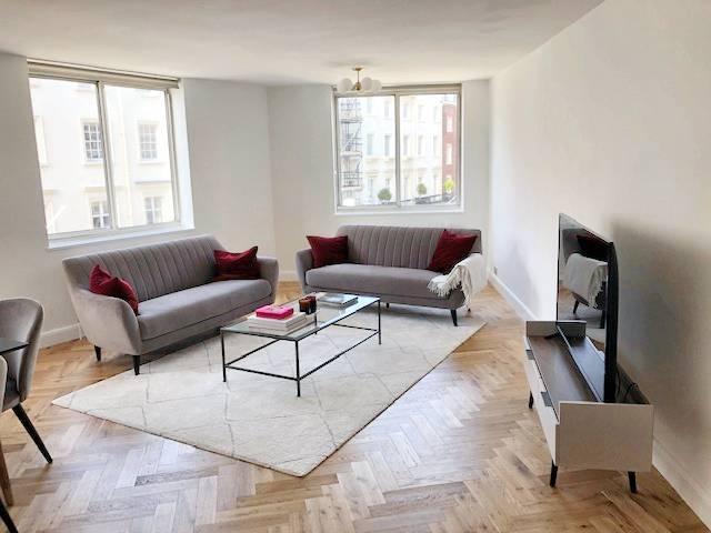 Ebury Street, London SW1W 2 bed flat to rent £6,500 pcm £1,500 pw