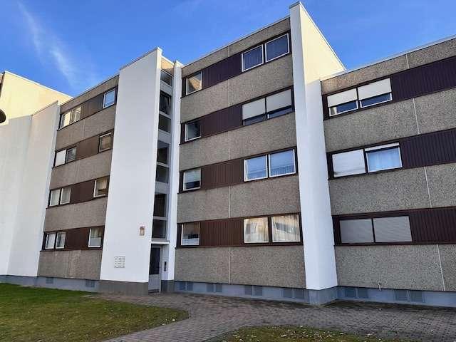 EG 4 Zi. Wohnung mit Balkon, Garten und Einstellplatz Provi