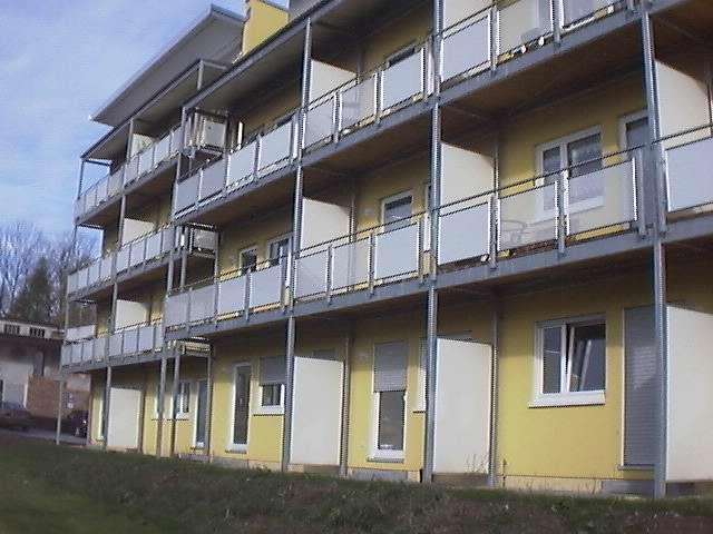 EG 1 Zimmer Whg alles neu! mit Küche und Terrasse
