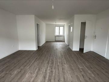 EG / 3 Zimmer frisch saniert