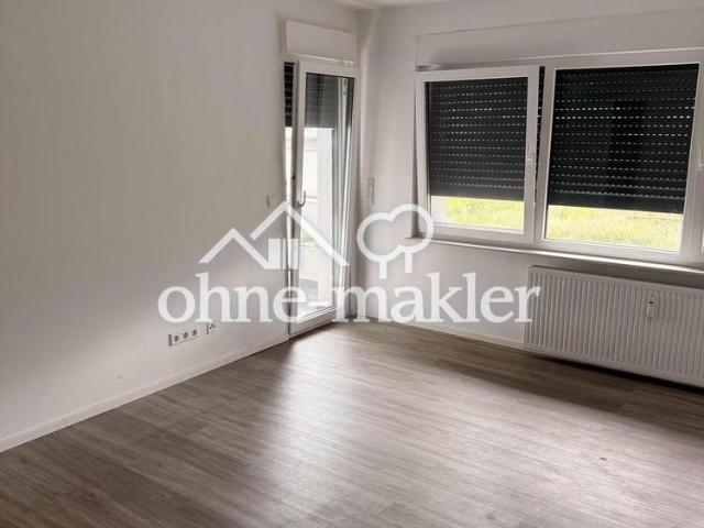 EG Wohnung mit Balkon und Einbauküche in Lennep — Stellplatz/Garage auf Wunsch zumietbar