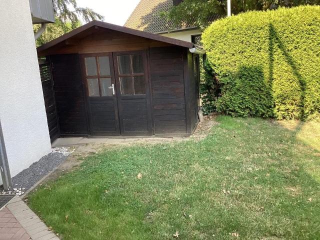 EG Wohnung mit Garten, 2 Stellplätze in Top Lage