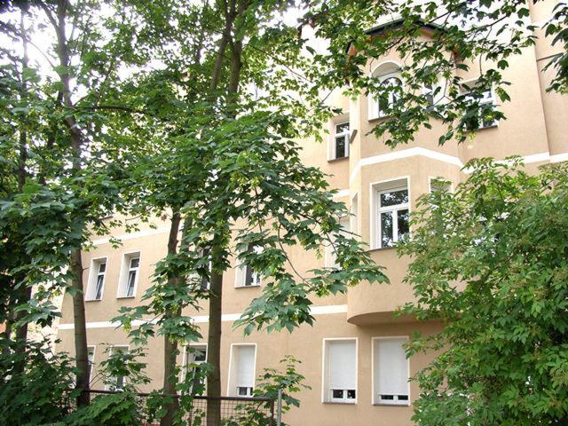 EG Wohnung mit großer Terrasse Südseite!