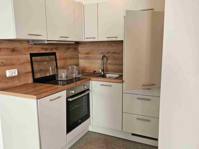 EG Kleinwohnung Linz Urfahr mit PKW Stellplatz