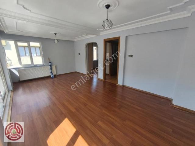 Egd Emir Grup'tan Çarşı'da Cadde Üzeri 2+1 Kiralık Daire