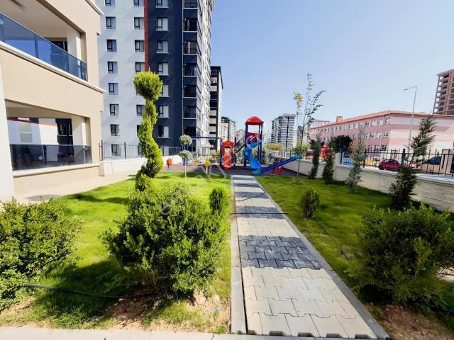 Ege Gayrimenkul'den Ege Mah.'nde Sıfır Full Yapılı 3+1 Kiralık