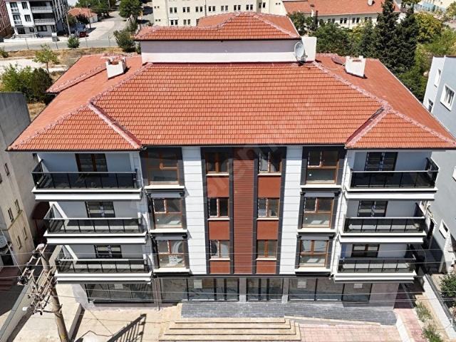EGE EMLAK'TAN ASKERİ KANTİN YANI AÇIK MUTFAK KİRALIK 2+1 DAİRE