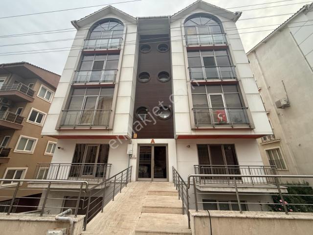 Ege Emlak'tan B.camii Mahallesinde Kiralık Dubleks Daire