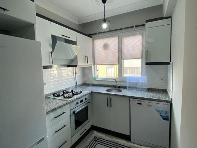 EGE EMLAK'TAN İSPAT CAMİ MAHALLESİNDE FULL EŞYALI 1+1 DAİRE