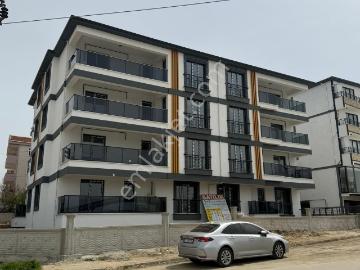 Ege Emlak'tan Otogar Karşısında Ön Cephe Kiralık 2+1 Daire