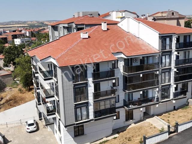 Ege Emlaktan Yekta Baydar Arkası Açık Mutfak 2+1 Kiralık Daire