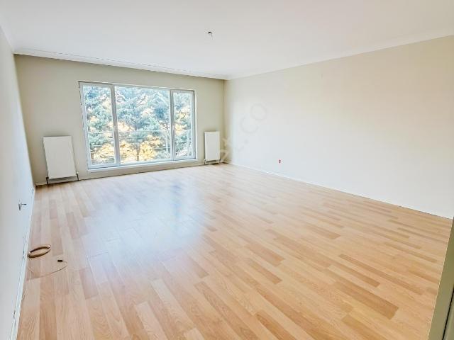Ege Mah Millet Bahçesi Yakını 4+1 Kullanışlı Temiz Kiralık Daire