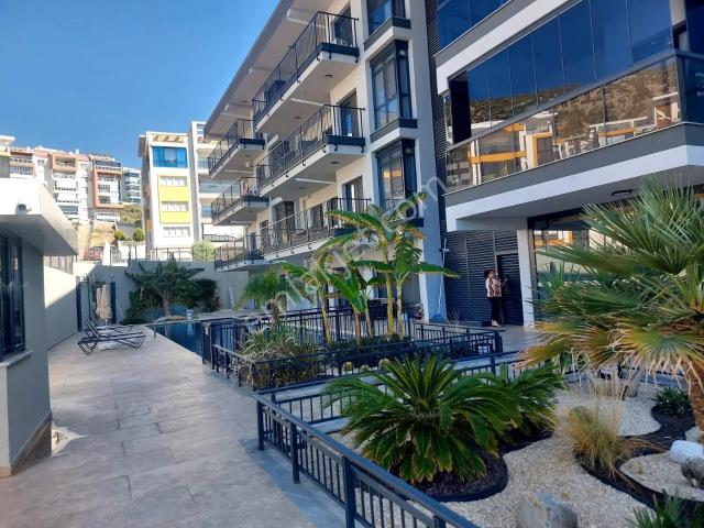 Ege Mah. Deniz Manzaralı Ful Eşyalı Sıfır 3+1 Daire