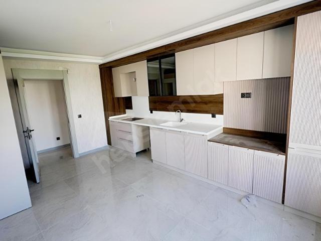 EGE MAH SİTE İÇERİSİNDE 3+1 SATILIK SIFIR LÜX DAİRE
