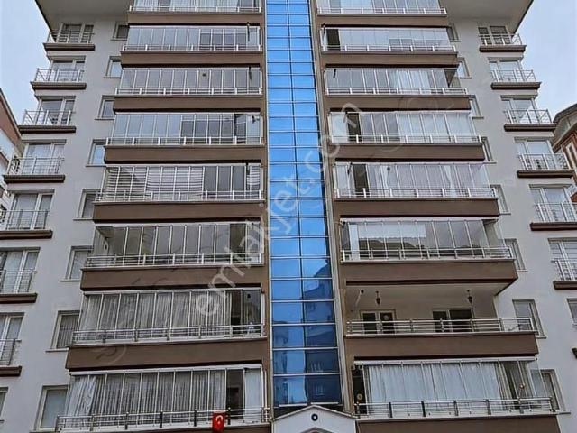 Ege Mahallesinde Fırsat. Panoramik Manzaralı Güneybatı 6+1