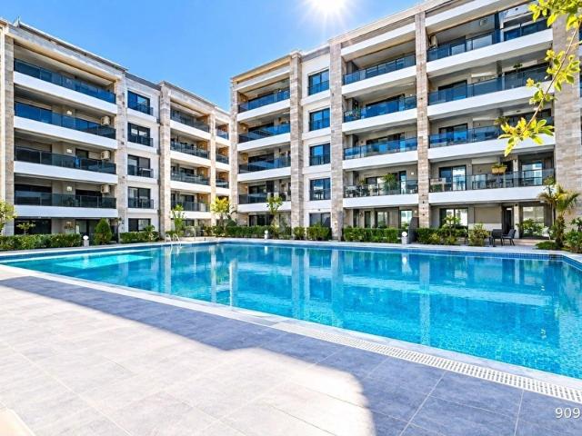 Ege Mahallesi'nde Tam Donanımlı Sitede Sıfır 1+1 Daire