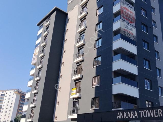 Ege Mahlesinde Manzaralı Önü Açık Ferah Daire