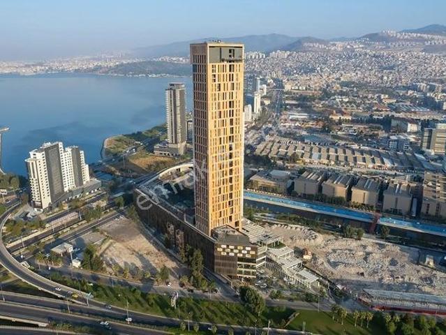 Ege Perla En İyi Cephe 4+1 Deniz Manzaralı 270 M² Satılık Daire