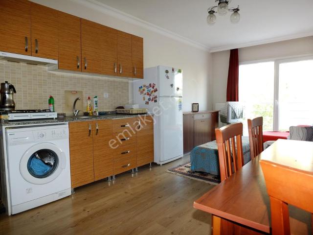 Ege Ü.kampüsü Arkasında Full Eşyalı 1+1kiralık Daire