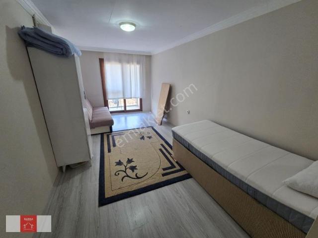 Ege Üni Dibinde 2+1 Eşyalı 3 Klimalı Kiralık Daire