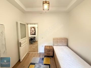 Ege Üniv Yakını, Küçükpark'ta Full Eşyalı 3+1 Kiralık Daire