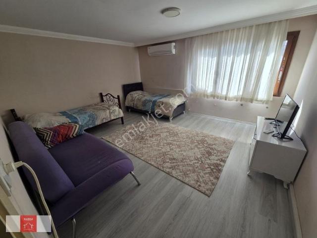 Ege Üniversitesi Dibinde Eşyalı Kiralık Daire
