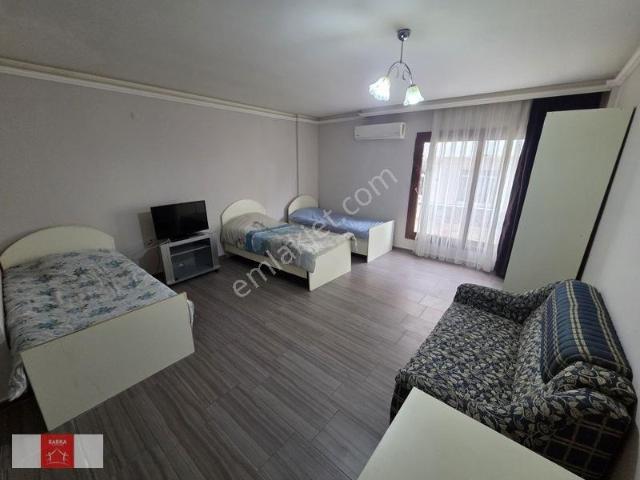 Ege Üniversitesi Dibinde Eşyalı Kiralık Daireler