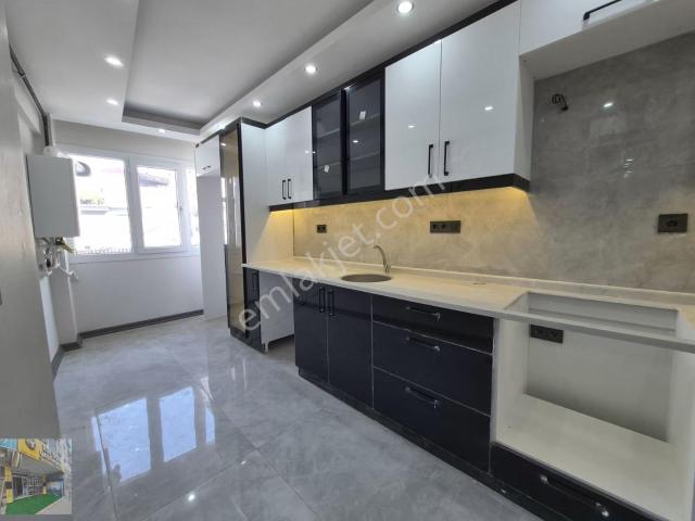 Ege Yaşamdan Yeşilbağlar Mah.115 M2 3+1 Satılık Daire