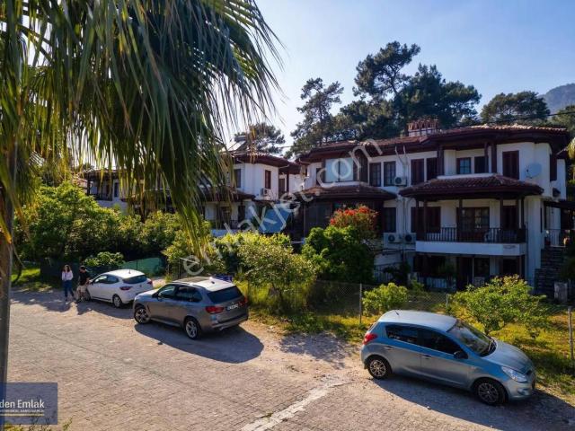 Egeden Emlak Akyaka Azmağa 50 Mt Mesafede Villa + Ticari Konut