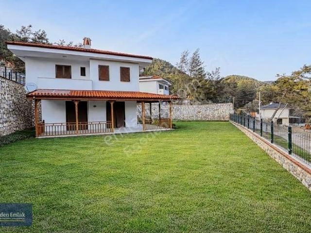 Egeden Emlak Marmaris Çetibeli Sıfır Müstakil Bahçeli 4+1 Villa