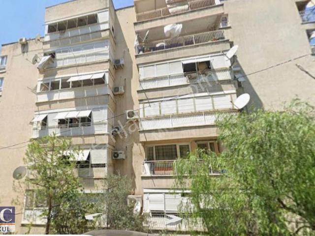 Egekent Cumhuriyet Sitesi,dükkan Hissesi Avantajlı,ansörlü Daire