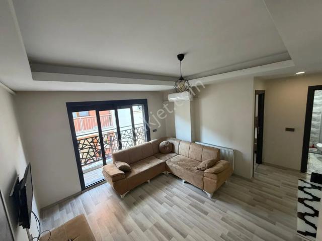 Egekent İzbana Ve Katip Çelebi Üniversite Yakın 2+1 Eşyalı Daire