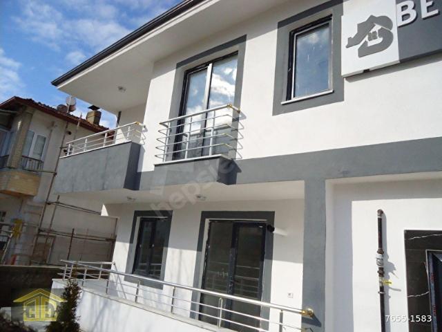 EGEMENDEN TOKATPAZAR İLÇESİ MERKEZ DE DEVLET HAS.YANI SIFIR BİNADA SIFIR ACELE SATILIK İSKANLI 1+1