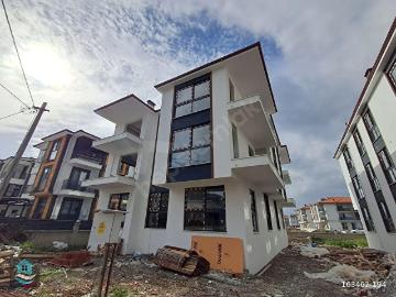 EGEPORT EMLAKTA ORTACA ÇAYLI'DA HAVUZLU 2+1 SATILIK FIRSAT DAİRE