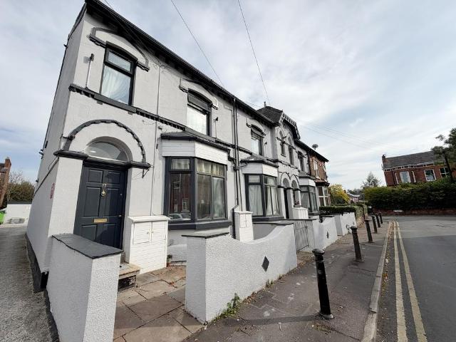 Egerton Crescent, Manchester, M20 2 bed flat to rent £1,150 pcm £265 pw