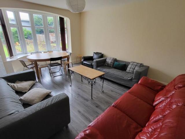 Egerton Road, Fallowfield. 7 bed semi detached house to rent £4,247 pcm £980 pw